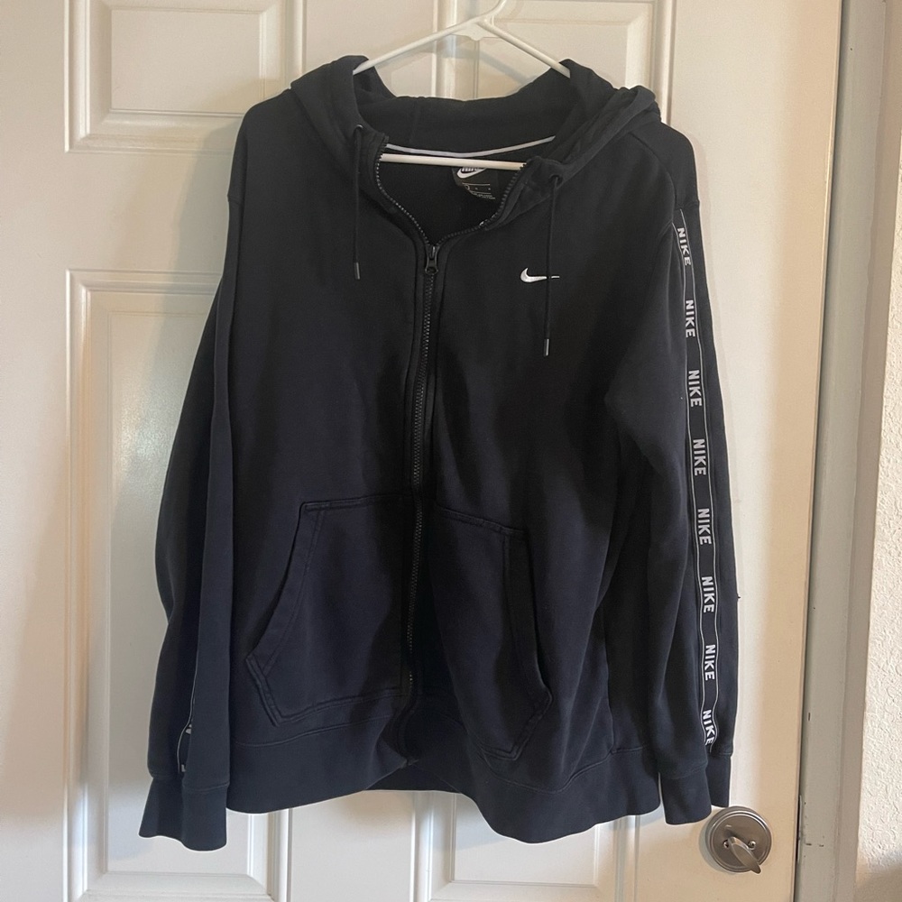 Black Nike zip up sweatshirt